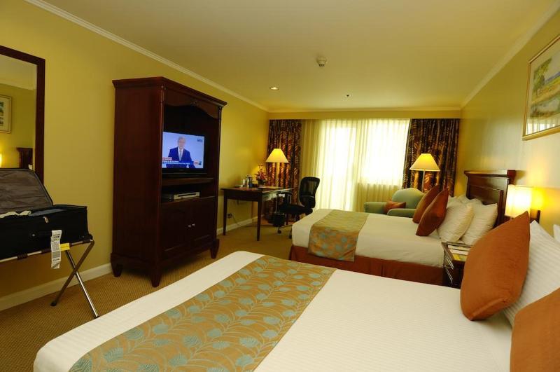 Oxford Suites Makati Makati City Exteriér fotografie